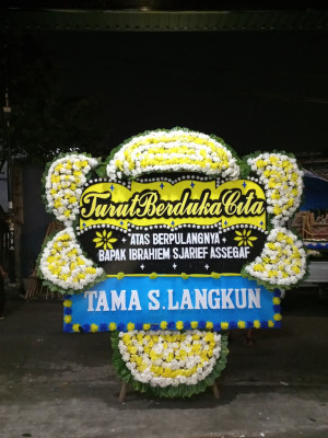 Papan Bunga Duka di Pasar Merah Barat