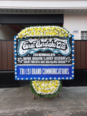 Papan Bunga Duka di Pasar Merah Barat